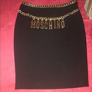 Moschino skirt !!! Built in belt Pencil skirt!